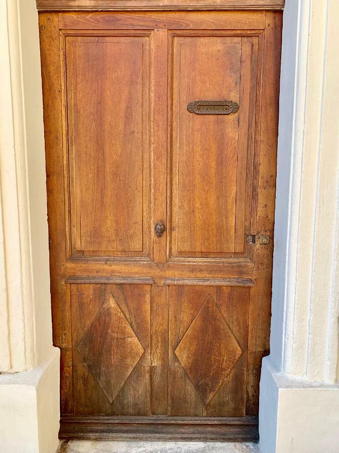 Authentique Bijou Coeur D'Orange A 2 Pas Du Theatre Antique! Villa Exterior foto